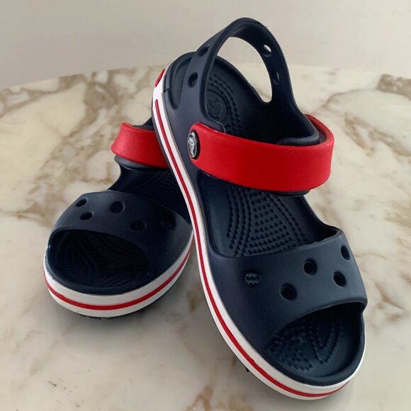Crocs unisex-child Crocband Cruiser Sandals (Toddler/Little Kid) - Picture 1 of 8